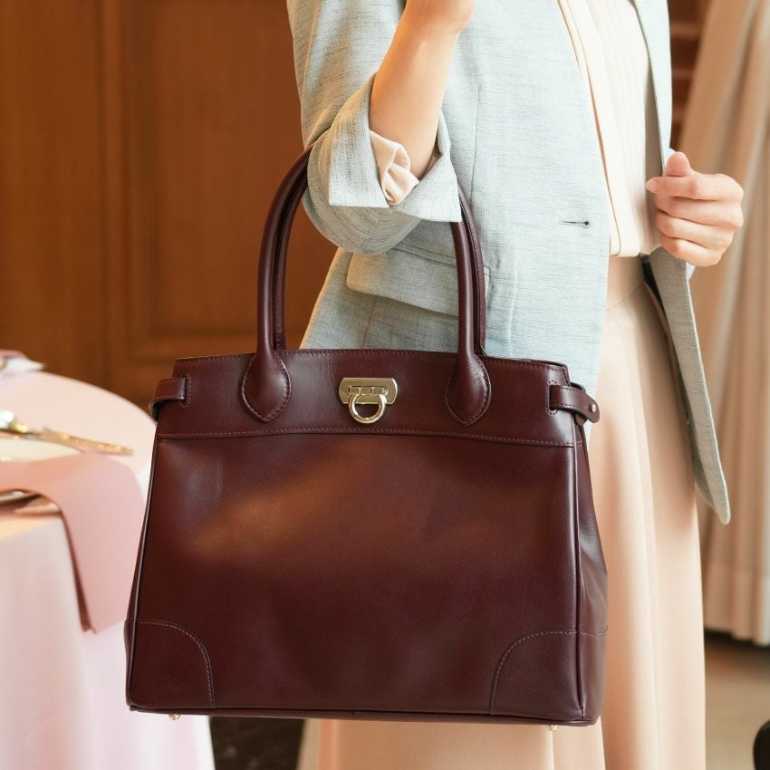 傳濱野】出会った頃から永遠の定番classic tote(クラシックトート
