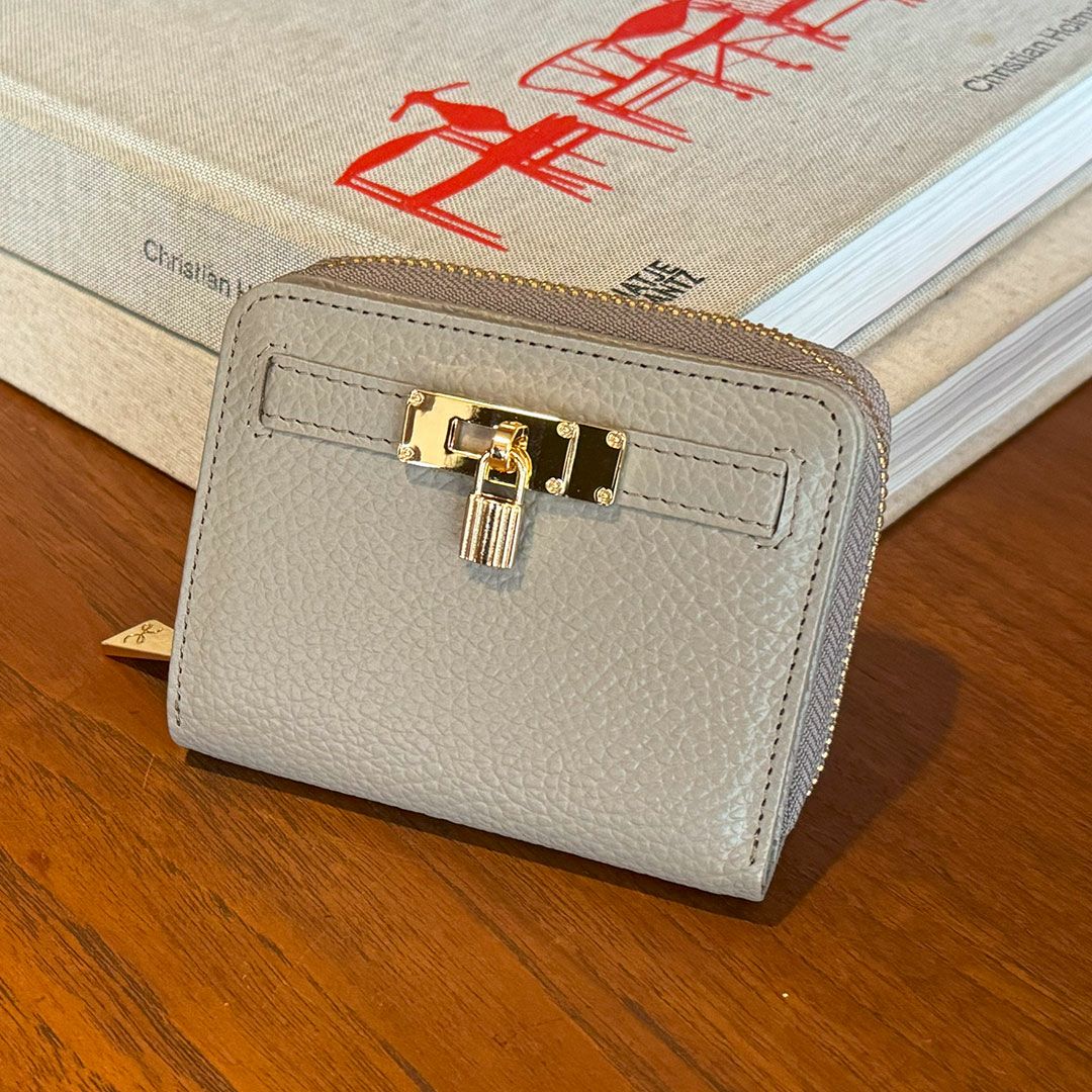 【傳濱野】《人気No.1黄金比シリーズ》ぴったり手のひらサイズの黄金比二つ折り財布Mietia Wallet Plier（ミーティアウォレット プリエ）