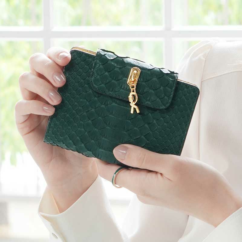 Giada Roberta di Camerino ジャーダ ロベルタディカメリーノ