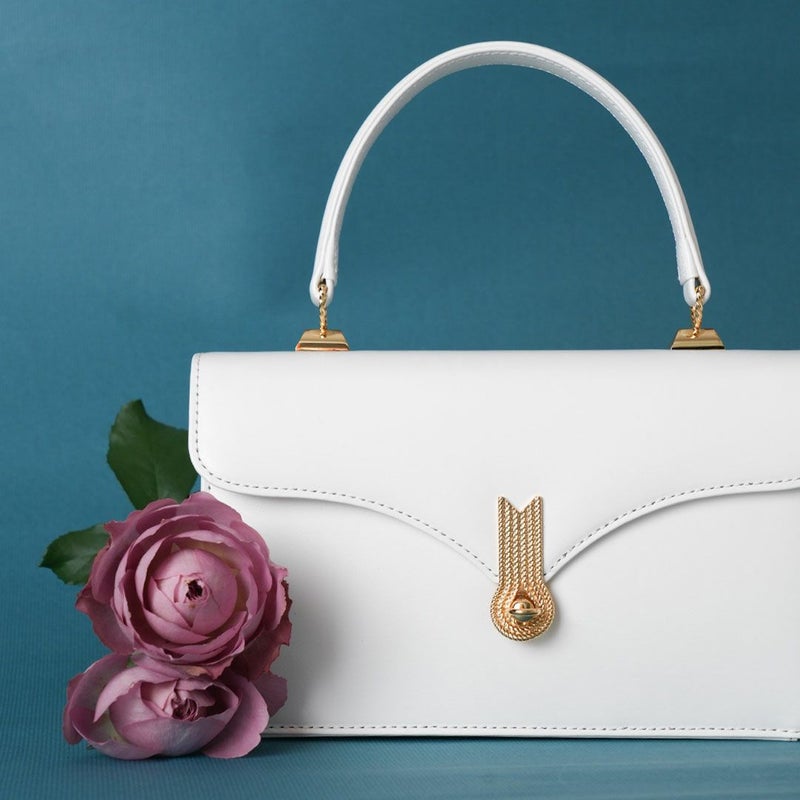 【傳濱野】濱野家のロイヤルバランスを宿した、日本女性のためのエンベロープワンハンドルAlicia Calis（アリシア カリス）