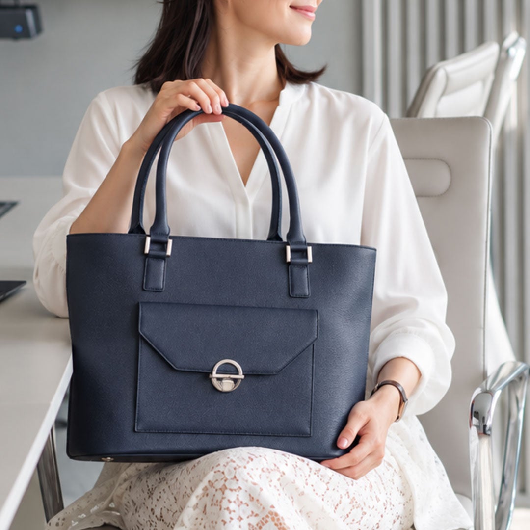 【傳濱野】360度好印象を叶える、A4お仕事トートEleonora Classe（エレオノーラ クラッセ）
